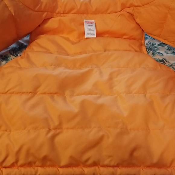 Girls 7/8 reversible vest - Picture 3 of 4